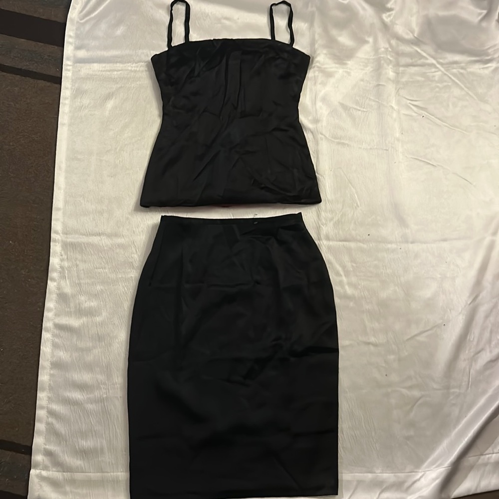 🖤GORGEOUS set 2 pieces sexy black suit black silk top + Kay Unger pencil silk
